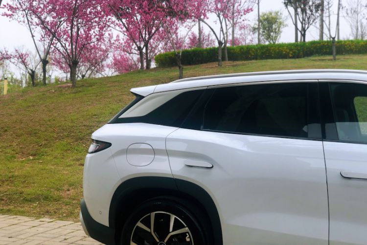 Used BYD Song L DM-i 2025 Intelligent Driving Version 160 km Beyond-Range Type Interior 7