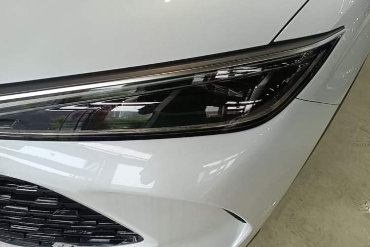 Used BYD Song L DM-i 2025 Intelligent Driving Version 160 km Beyond-Range Type Left Front Headlight