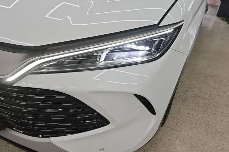 Used BYD Song L DM-i 2025 Intelligent Driving Version 112 km Leading Trim Left Front Headlight