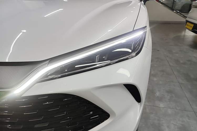 Used BYD Song L DM-i 2025 Intelligent Driving Version 160 km Beyond-Range Type Left Front Headlight