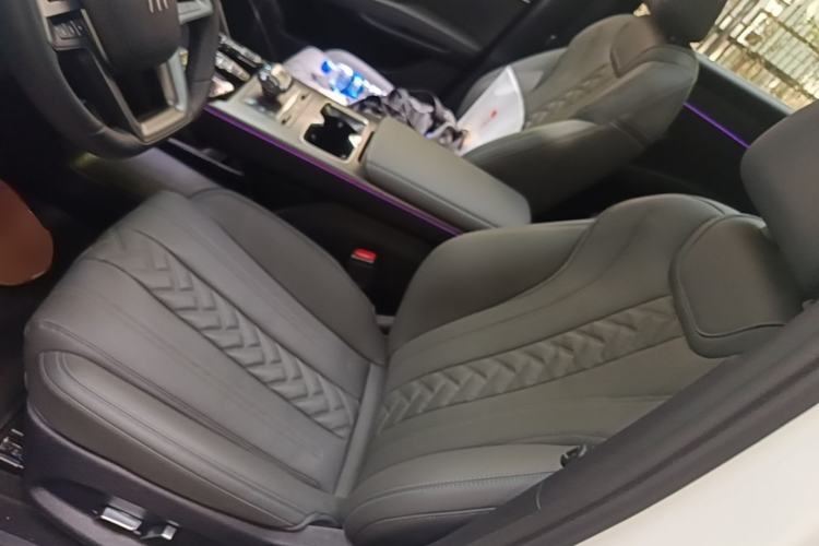 Used BYD Song L DM-i 2025 Intelligent Driving Version 160 km Beyond-Range Type Left Front Seat