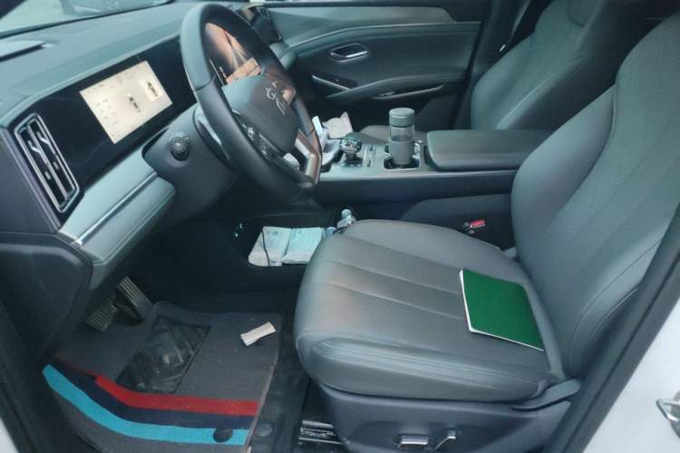 Used BYD Song L DM-i 2025 Intelligent Driving Version 112 km Leading Trim Left Front Seat