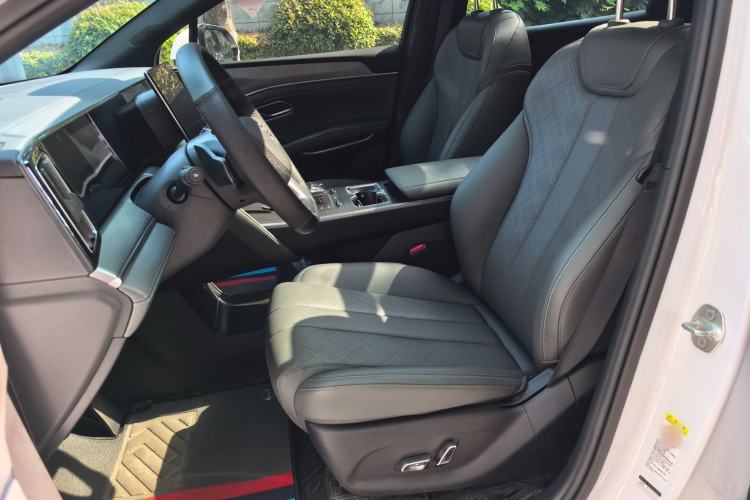 Used BYD Song L DM-i 2025 Intelligent Driving Version 112 km Leading Trim Left Front Seat