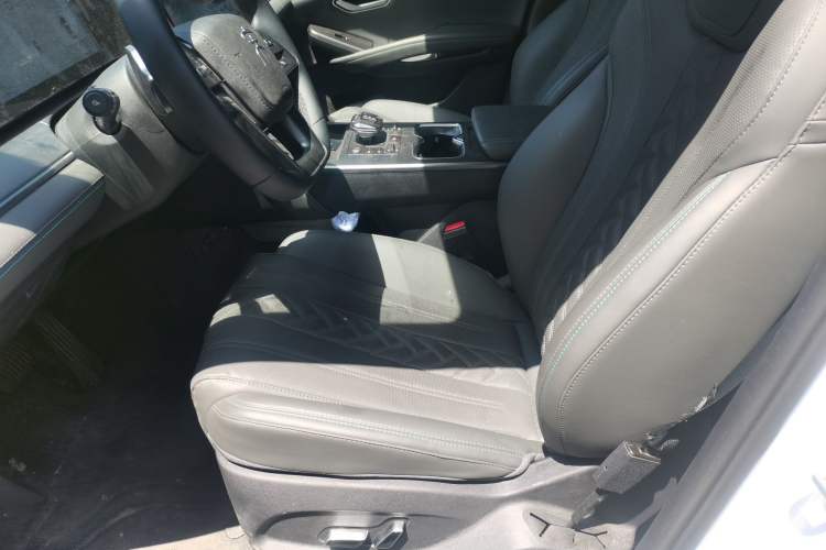 Used BYD Song L DM-i 2025 Intelligent Driving Version 160 km Excellence Edition Left Front Seat