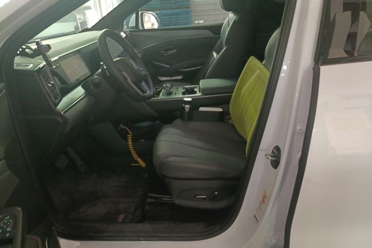 Used BYD Song L DM-i 2025 Intelligent Driving Version 112 km Leading Trim Left Front Seat