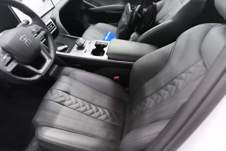 Used BYD Song L DM-i 2025 Intelligent Driving Version 160 km Beyond-Range Type Left Front Seat