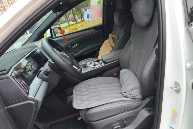 Used BYD Song L DM-i 2025 Intelligent Driving Version 160 km Beyond-Range Type Left Front Seat