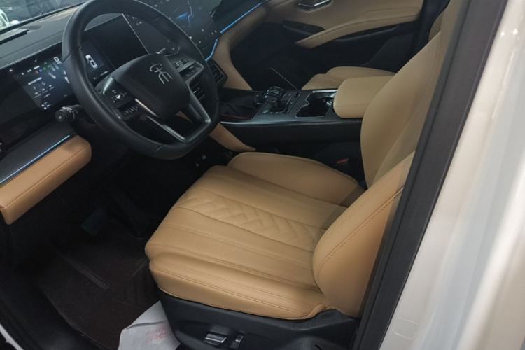 Used BYD Song L DM-i 2025 Intelligent Driving Version 112 km Beyond-Range Type Left Front Seat