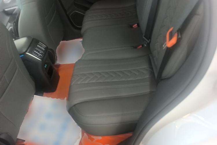 Used BYD Song L DM-i 2025 Intelligent Driving Version 160 km Beyond-Range Type Left Rear Seat