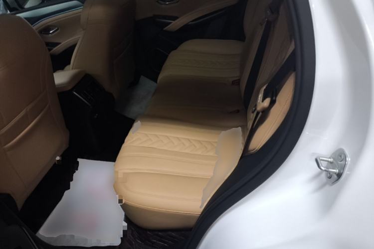 Used BYD Song L DM-i 2025 Intelligent Driving Version 112 km Beyond-Range Type Left Rear Seat
