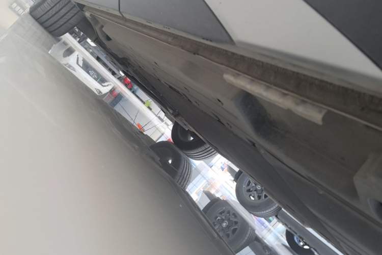 Used BYD Song L DM-i 2025 Intelligent Driving Version 160 km Excellence Edition Left Side Sill