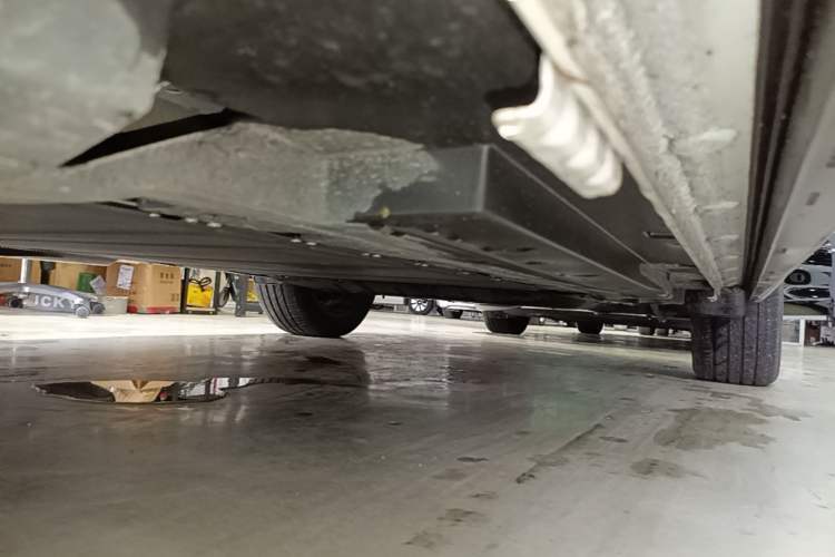 Used BYD Song L DM-i 2025 Intelligent Driving Version 160 km Beyond-Range Type Left Side Sill