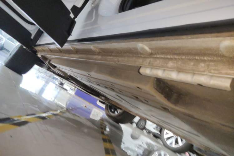 Used BYD Song L DM-i 2025 Intelligent Driving Version 112 km Leading Trim Left Side Sill