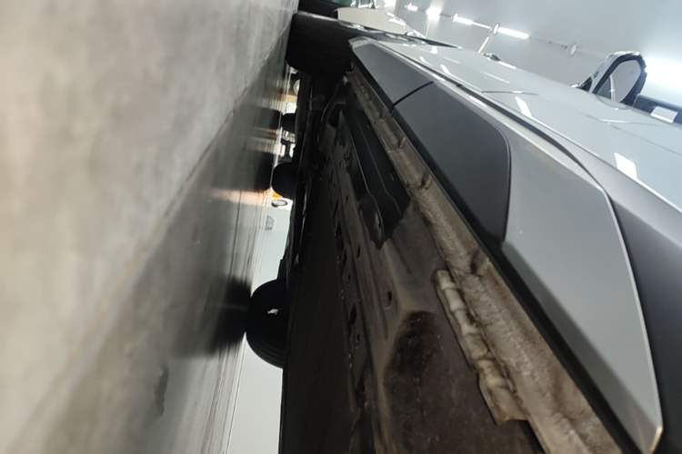 Used BYD Song L DM-i 2025 Intelligent Driving Version 160 km Beyond-Range Type Left Side Sill