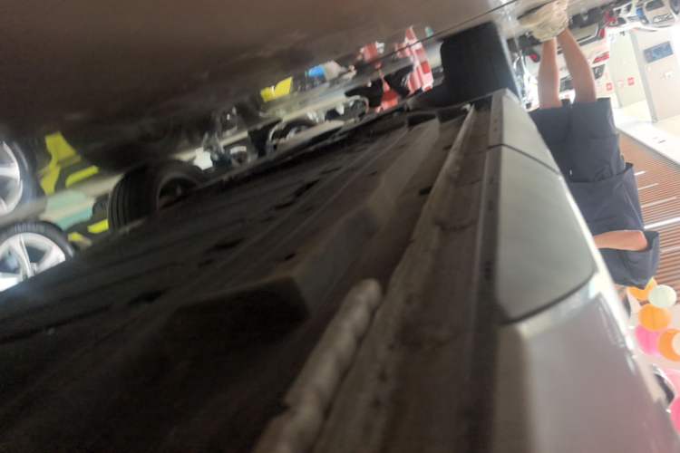 Used BYD Song L DM-i 2025 Intelligent Driving Version 160 km Beyond-Range Type Left Side Sill