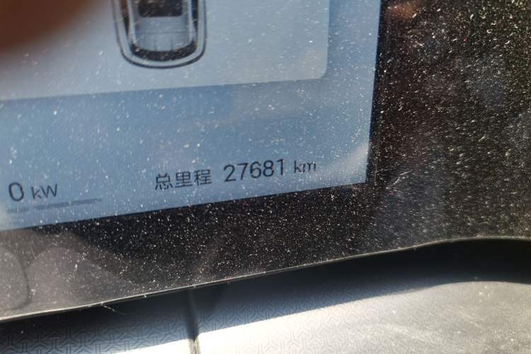 Used BYD Song L DM-i 2025 Intelligent Driving Version 160 km Excellence Edition Odometer Close Up