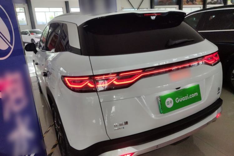 Used BYD Song L DM-i 2025 Intelligent Driving Version 112 km Leading Trim Rear Left 45 Deg