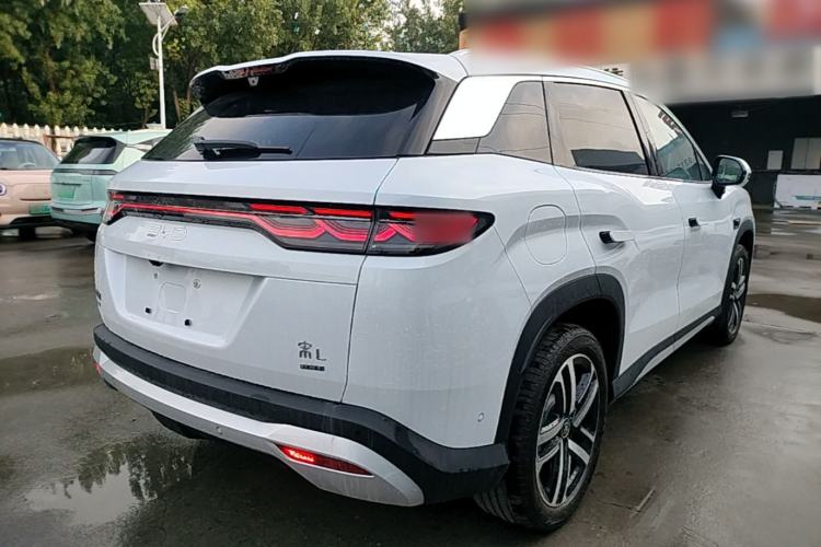 Used BYD Song L DM-i 2025 Intelligent Driving Version 112 km Leading Trim Rear Right 45 Deg