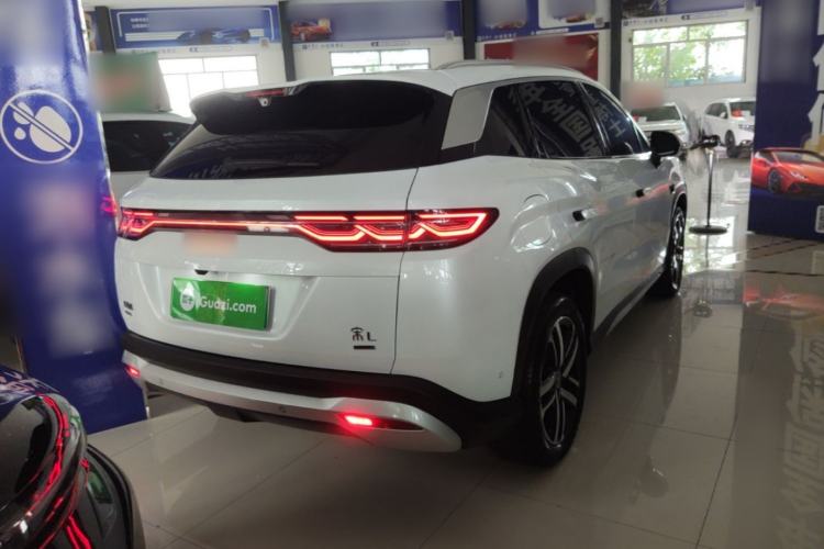 Used BYD Song L DM-i 2025 Intelligent Driving Version 112 km Leading Trim Rear Right 45 Deg