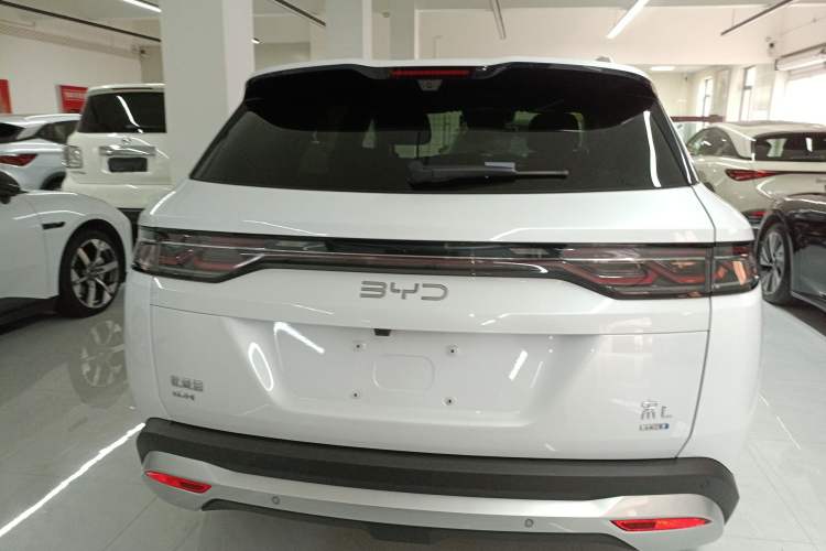 Used BYD Song L DM-i 2025 Intelligent Driving Version 160 km Beyond-Range Type Rear