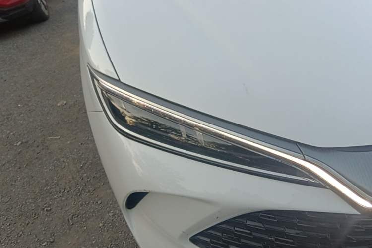 Used BYD Song L DM-i 2025 Intelligent Driving Version 112 km Leading Trim Right Front Headlight