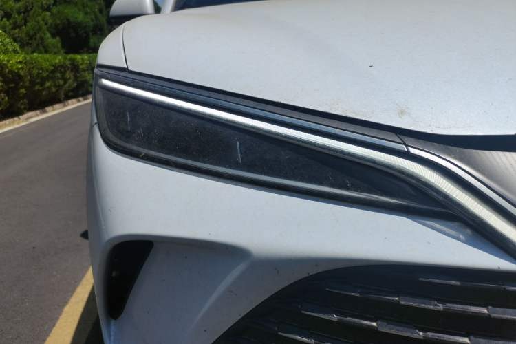 Used BYD Song L DM-i 2025 Intelligent Driving Version 160 km Excellence Edition Right Front Headlight