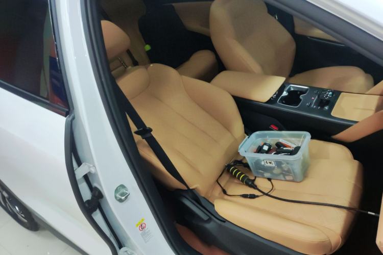 Used BYD Song L DM-i 2025 Intelligent Driving Version 112 km Leading Trim Right Front Seat
