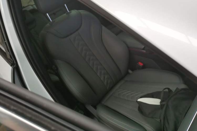 Used BYD Song L DM-i 2025 Intelligent Driving Version 160 km Beyond-Range Type Right Front Seat