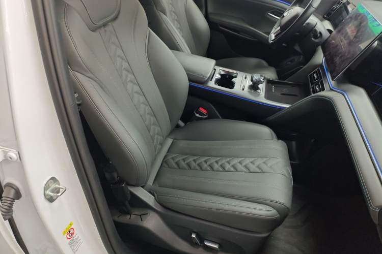 Used BYD Song L DM-i 2025 Intelligent Driving Version 160 km Beyond-Range Type Right Front Seat