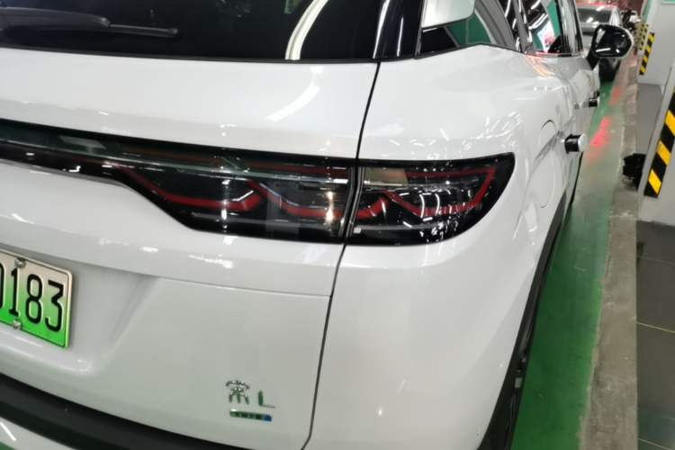 Used BYD Song L DM-i 2025 Intelligent Driving Version 112 km Leading Trim Right Rear Taillight