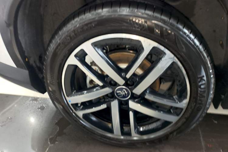 Used BYD Song L DM-i 2025 Intelligent Driving Version 112 km Beyond-Range Type Right Rear Wheel Hub