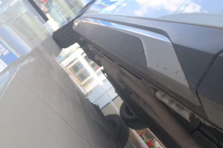 Used BYD Song L DM-i 2025 Intelligent Driving Version 160 km Excellence Edition Right Side Sill