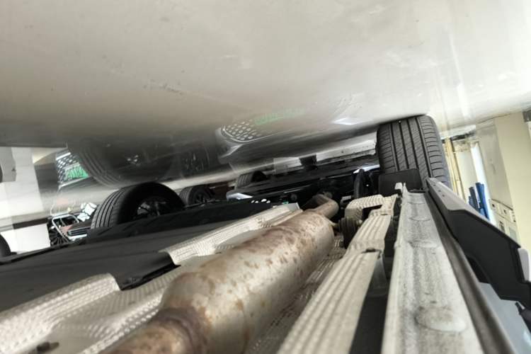 Used BYD Song L DM-i 2025 Intelligent Driving Version 112 km Leading Trim Right Side Sill