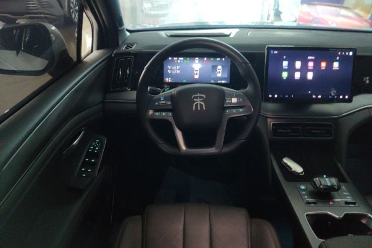 Used BYD Song L DM-i 2025 Intelligent Driving Version 112 km Leading Trim Steering Wheel