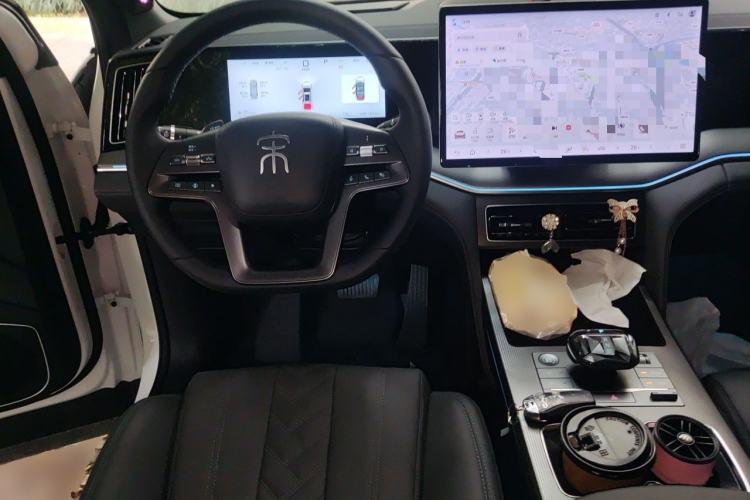 Used BYD Song L DM-i 2025 Intelligent Driving Version 160 km Beyond-Range Type Steering Wheel