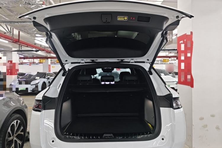 Used BYD Song L DM-i 2025 Intelligent Driving Version 160 km Beyond-Range Type Trunk