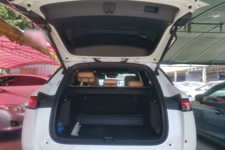 Used BYD Song L DM-i 2025 Intelligent Driving Version 160 km Beyond-Range Type Trunk