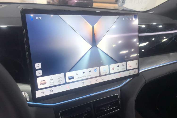 Used BYD Song L DM-i 2026 Model 200KM Superior Version Audio And AC Panel