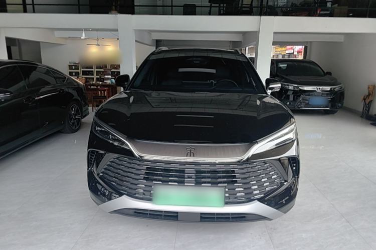 Used BYD Song L DM-i 2026 Model 200KM Superior Version Front