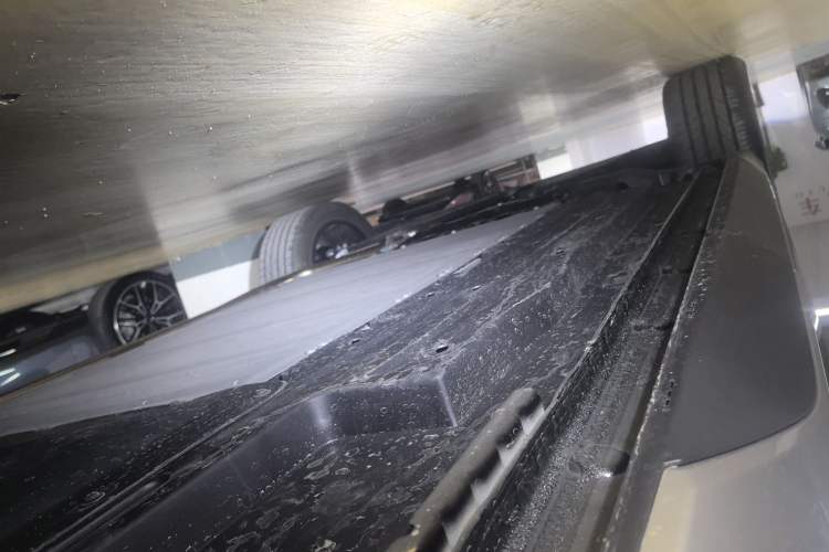 Used BYD Song L DM-i 2026 Model 200KM Superior Version Left Side Sill