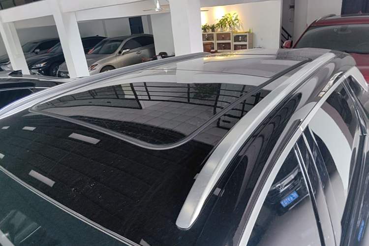Used BYD Song L DM-i 2026 Model 200KM Superior Version Roof