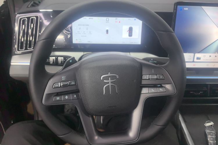 Used BYD Song L DM-i 2026 Model 200KM Superior Version Steering Wheel