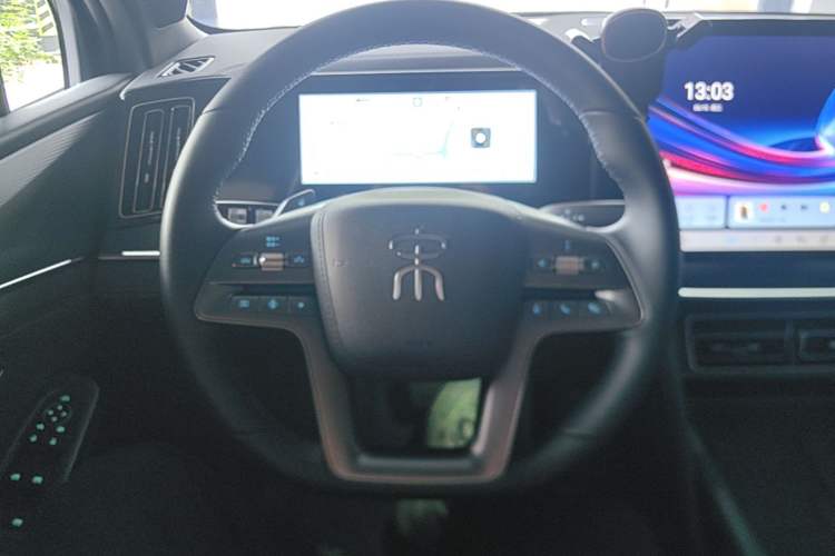 Used BYD Song L DM-i 2026 Model 200KM Superior Version Steering Wheel