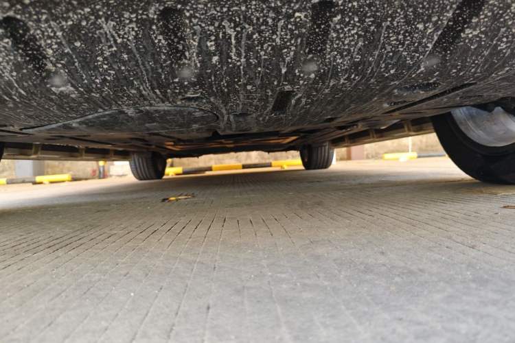 Used BYD Song L DM-i 2026 Model 130KM Superior Version Chassis Front