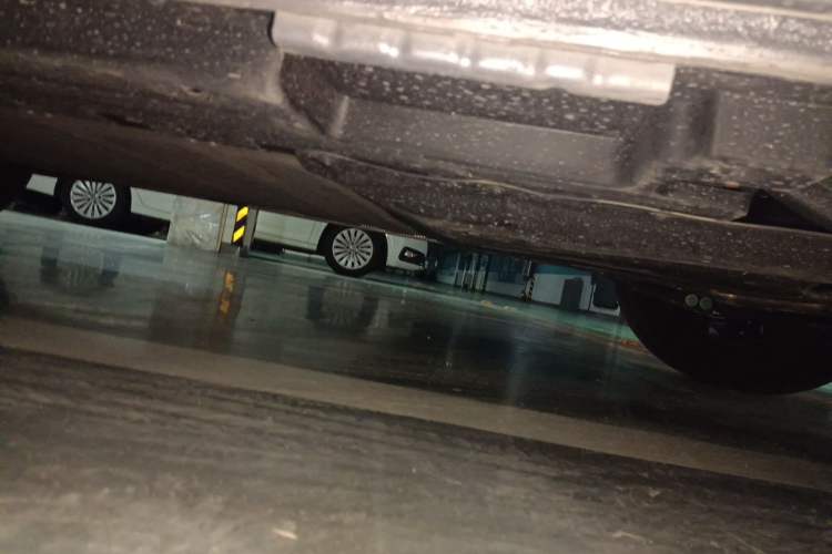 Used BYD Song L DM-i 2026 Model 200KM Superior Version Chassis Front Left