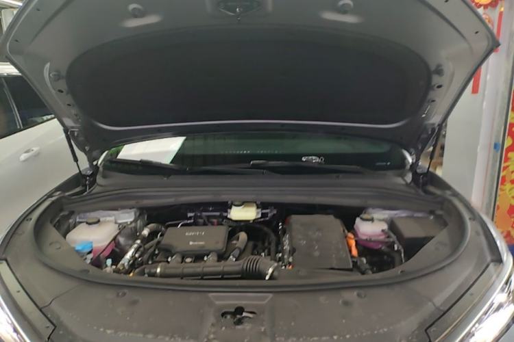 Used BYD Song L DM-i 2026 Model 200KM Superior Version Engine Bay