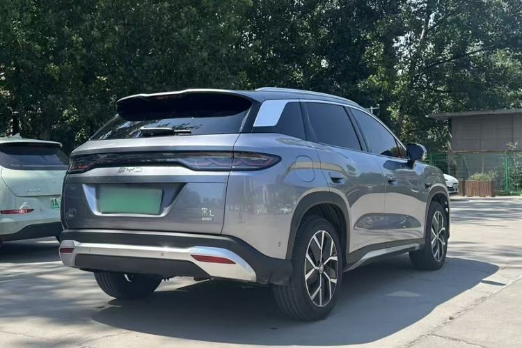 Used BYD Song L DM-i 2026 Model 200KM Superior Version Exterior 3