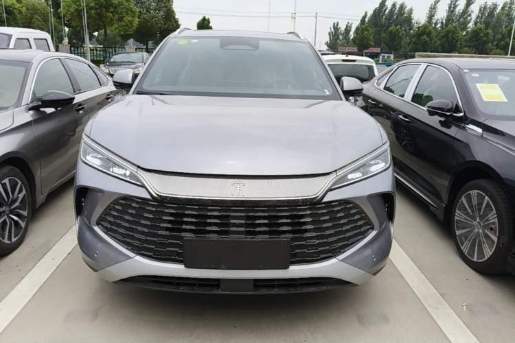 Used BYD Song L DM-i 2026 Model 130KM Superior Version Front