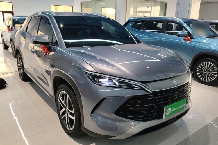 Used BYD Song L DM-i 2026 Model 130KM Superior Version Front Right 45 Deg