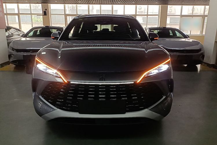 Used BYD Song L DM-i 2026 Model 200KM Superior Version Front
